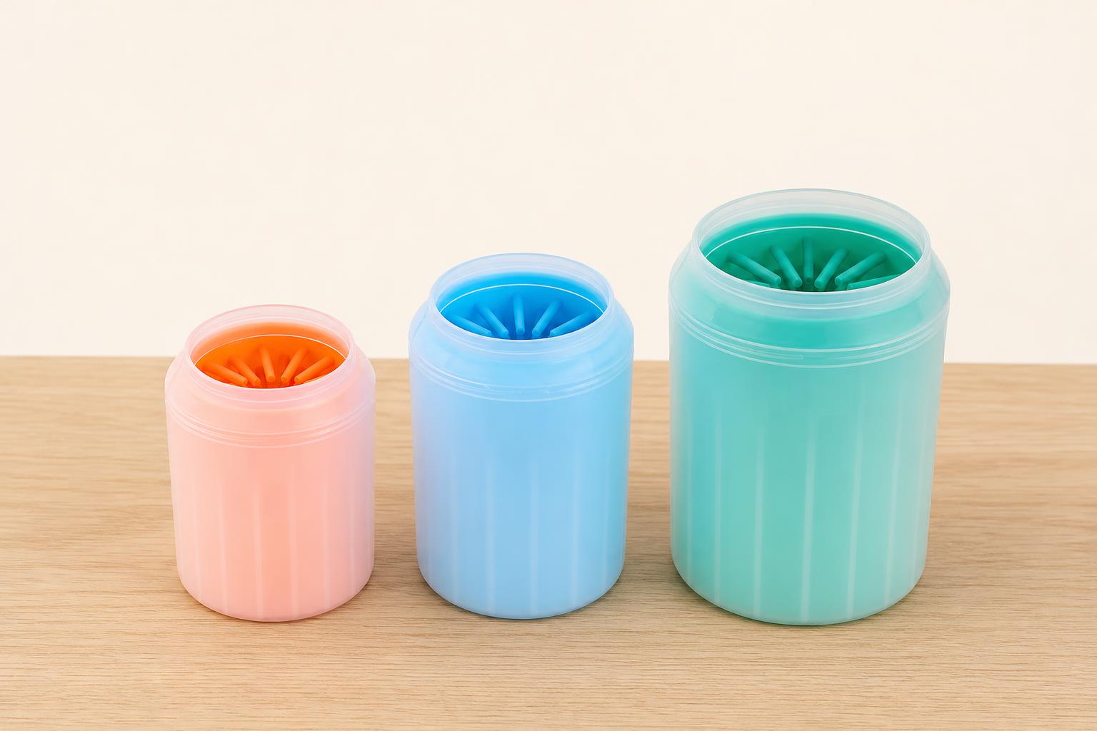 Vasos limpiapatas en tres tallas y colores